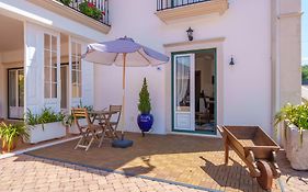Apartamento T1 Charme, condomínio perto de Pombal
